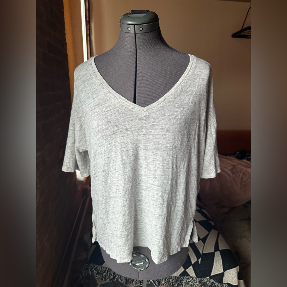 Heather grey slouchy t-shirt v neck